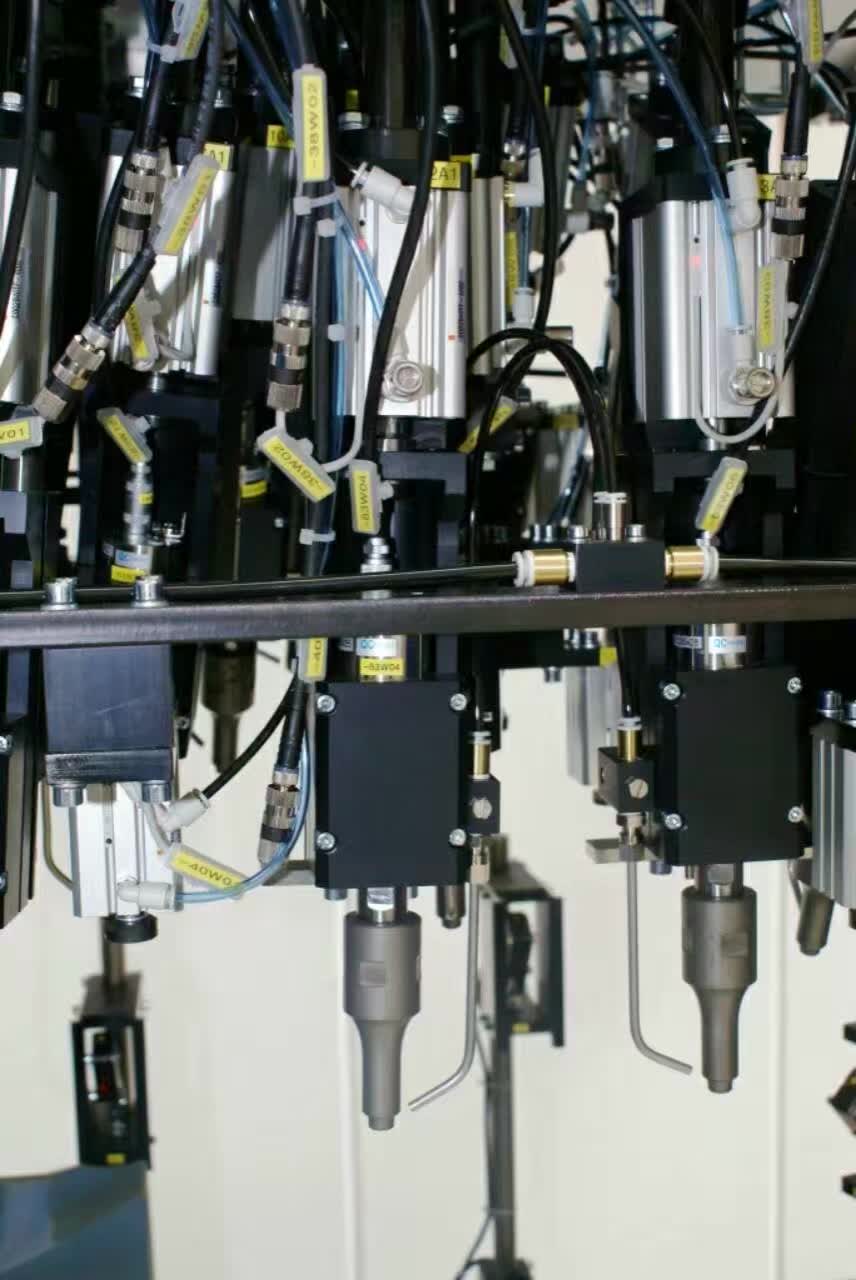 超声波汽车零部件一体机应用