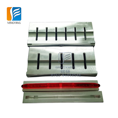 车灯车镜类超声波模具