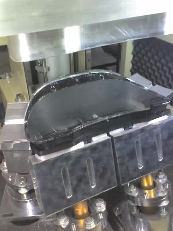 铭扬超声波焊接汽车仪表案例